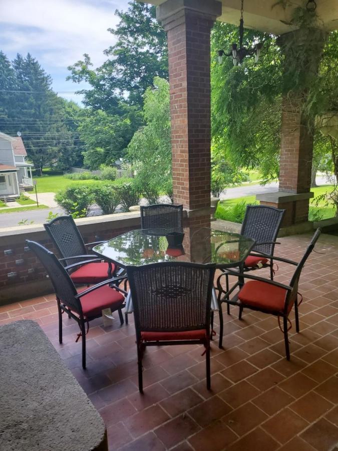Cook Mansion Bed & Breakfast Montour Falls Exterior photo