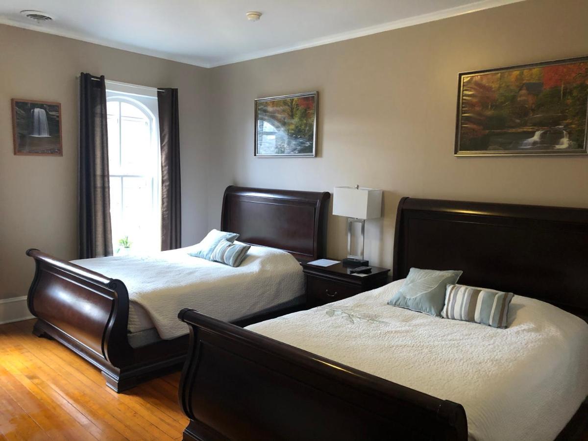 Cook Mansion Bed & Breakfast Montour Falls Exterior photo