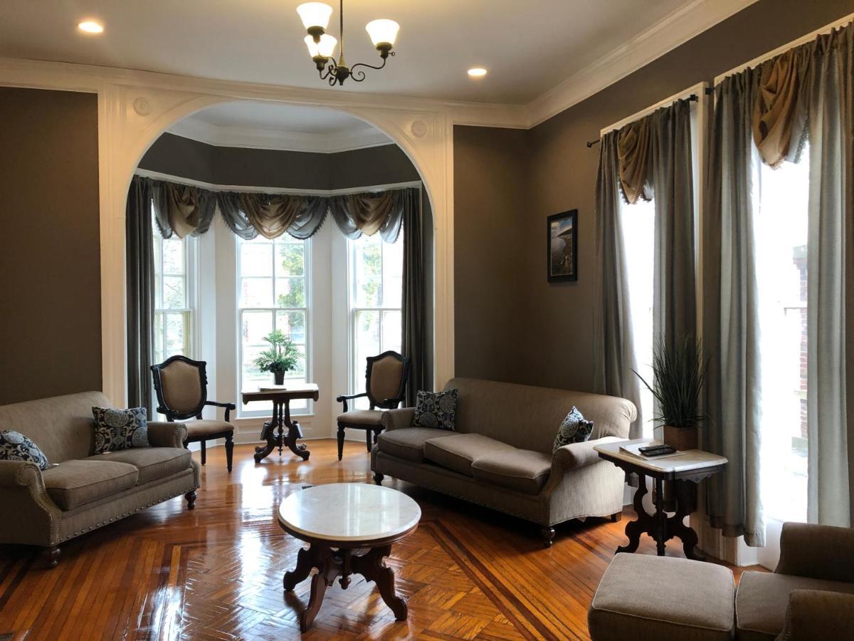 Cook Mansion Bed & Breakfast Montour Falls Exterior photo
